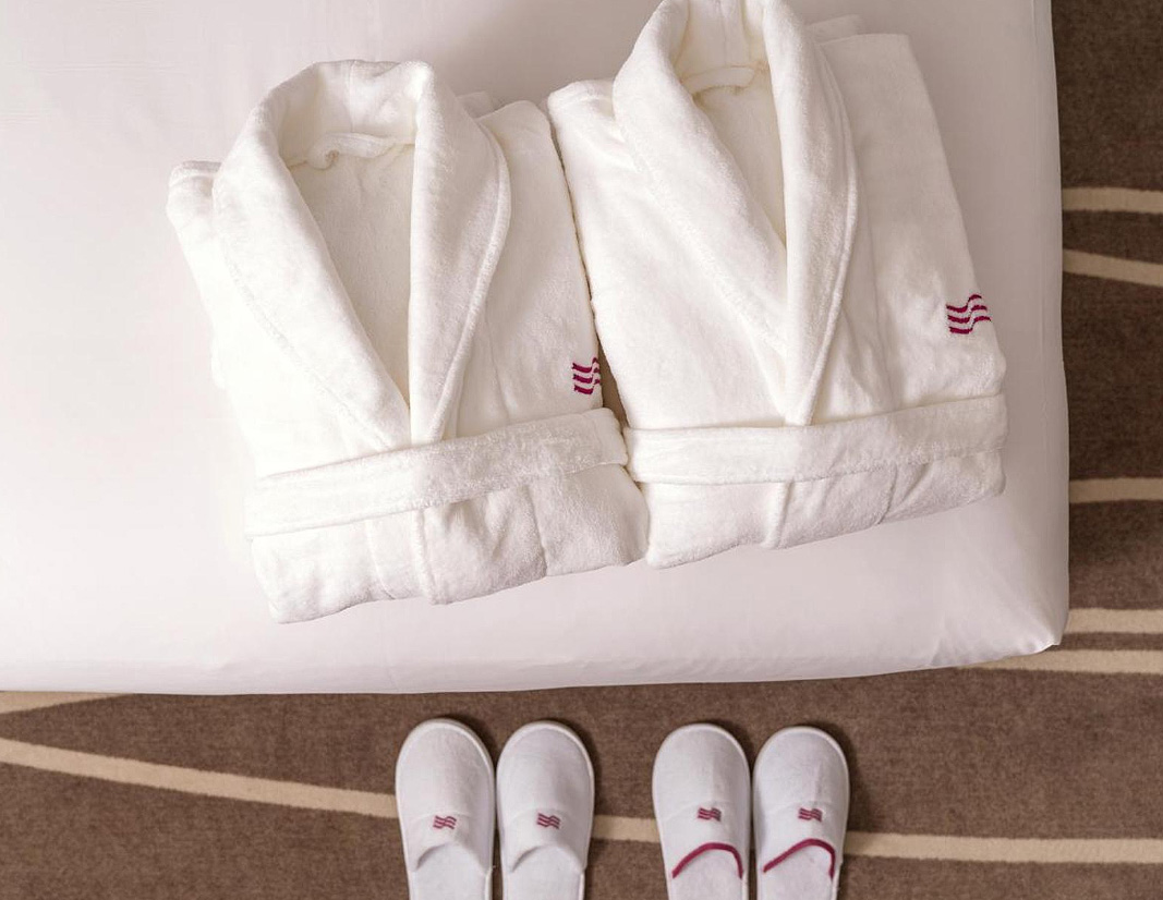 Crowne Plaza Bathrobe Collection
