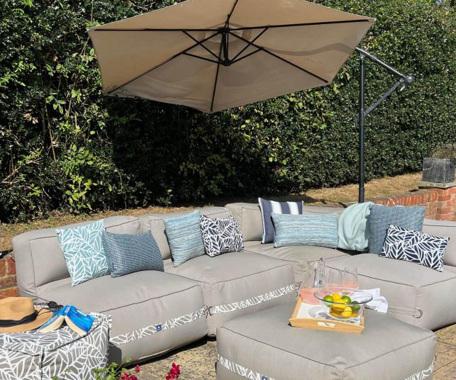 outdoor-furnitures-1.jpg
