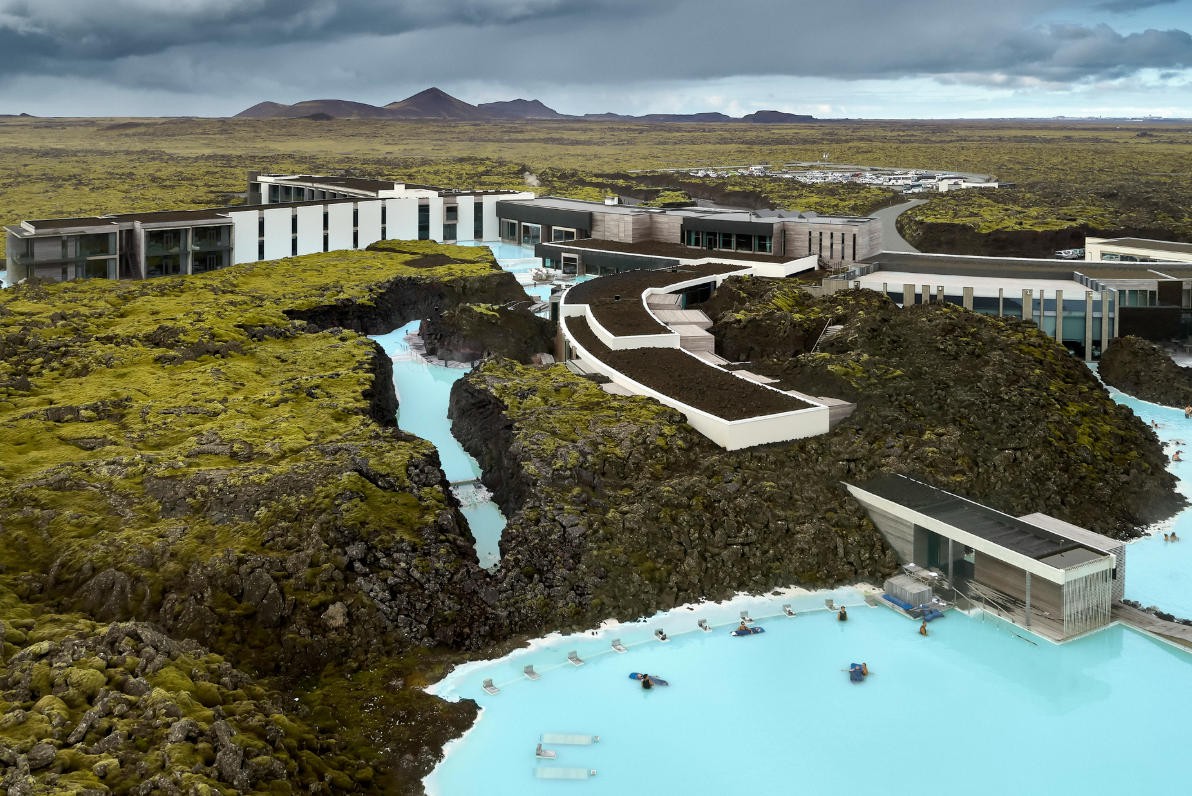 The-Retreat-at-Blue-Lagoon-Iceland-1.jpg